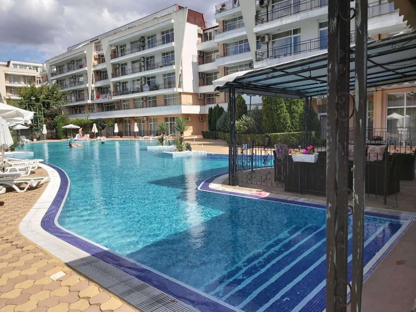 Grand Kamelia Apartments Sunny Beach Exterior photo